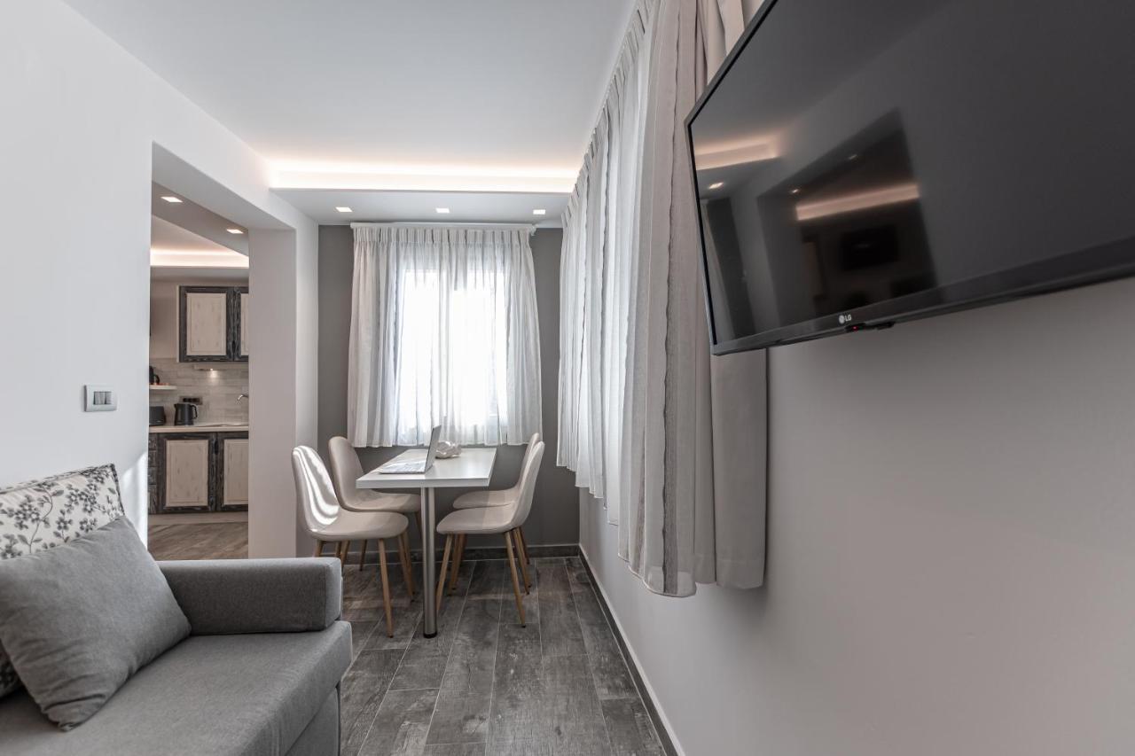 Mariet Naxos Spa & Suites Naxos City Eksteriør billede