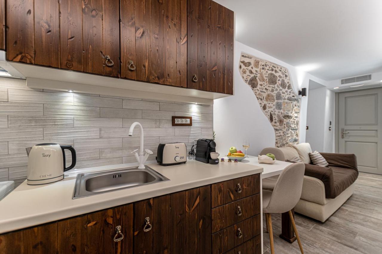 Mariet Naxos Spa & Suites Naxos City Eksteriør billede
