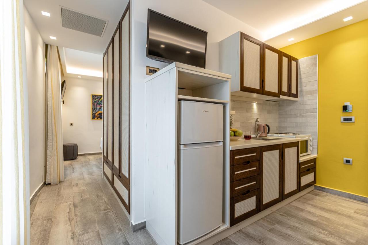 Mariet Naxos Spa & Suites Naxos City Eksteriør billede