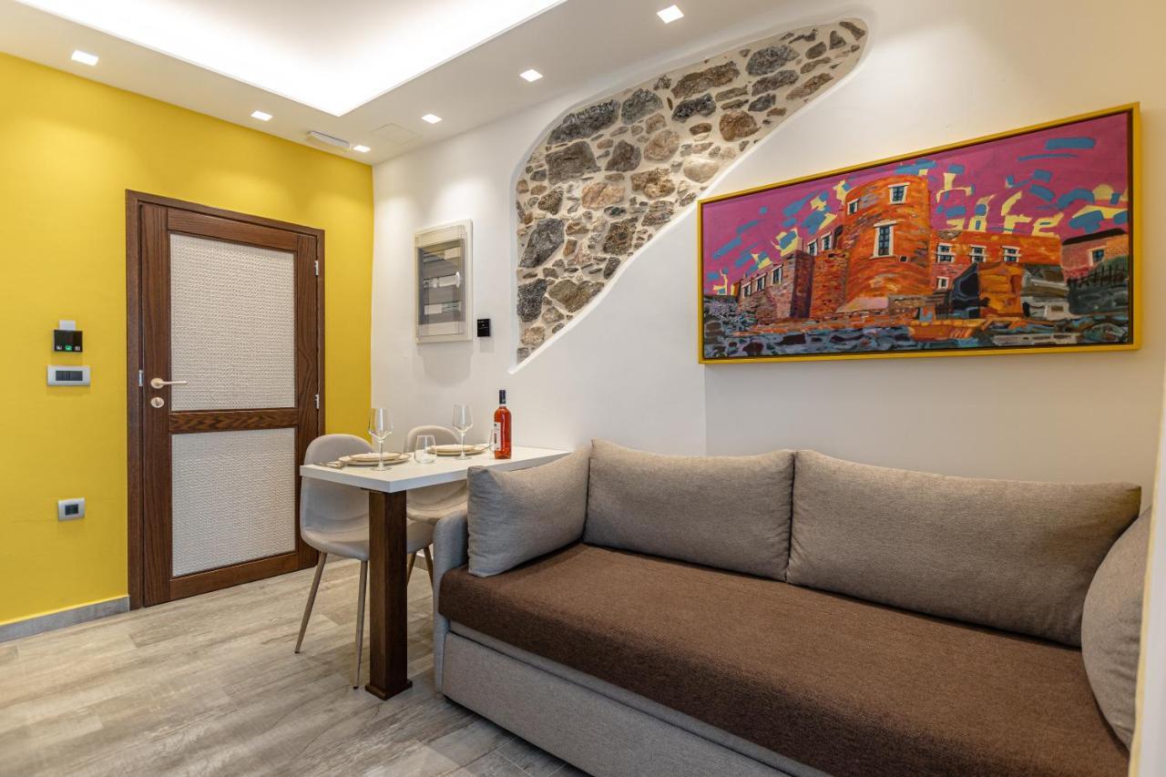 Mariet Naxos Spa & Suites Naxos City Eksteriør billede